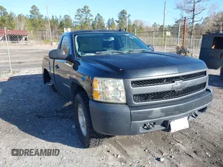 2008 Chevrolet Silverado 1500 Work Truck with VIN 1GCEK14C48Z320214, listed as a IAAI auction lot 41458578 with 126,088 mi miles. Bid and sale history available at carsss.com. Image 1.