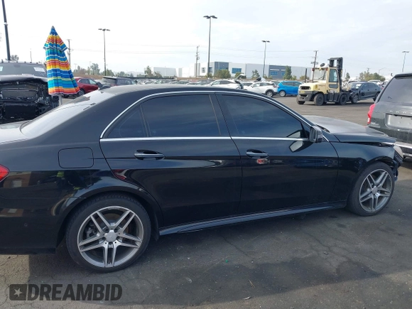 2014 Mercedes-Benz E 350 Sport с VIN WDDHF5KB8EA969632, выставлен на аукционе IAAI как лот 41718172 с пробегом 164 082 миль миль и . История ставок и продаж доступна на DreamBid. Изображение 14.