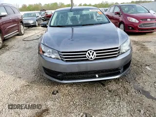 2015 Volkswagen Passat Limited Edition Edition z VIN 1VWAT7A34FC038364, wystawiony jako Copart lot #53844245 z przebiegiem 205 658 mil mil oraz Nie do naprawy • Non repairable. Historia ofert i sprzedaży dostępna na DreamBid. Obrazek 14.