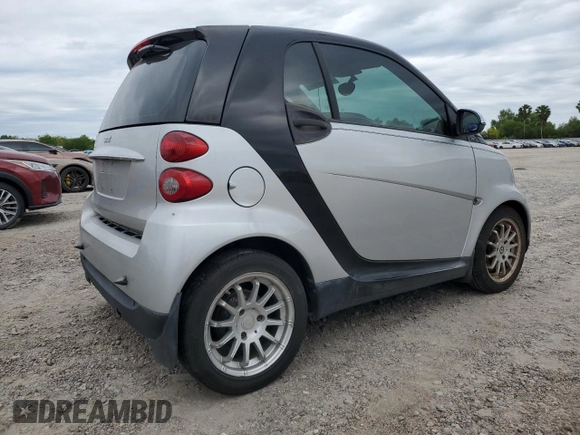 2011 Smart fortwo Pure with VIN WMEEJ3BA5BK438144, listed as a Copart auction lot 51934465 with 135,584 mi miles and Salvage title. Bid and sale history available at DreamBid. Image 3.