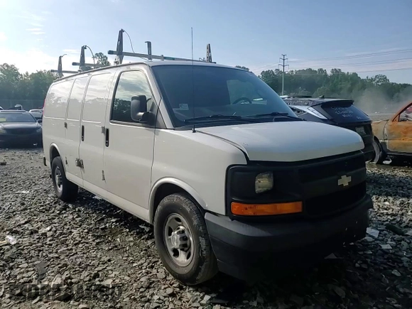 2017 Chevrolet Express Cargo z VIN 1GCWGAFF8H1111733, wystawiony jako Copart lot #55809425 z przebiegiem 99 328 mil mil oraz Szkoda całkowita • Salvage title. Historia ofert i sprzedaży dostępna na DreamBid. Obrazek 14.