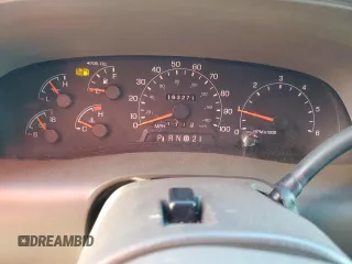 2001 Ford Excursion Limited z VIN 1FMNU42S41EA08926, wystawiony jako Copart lot #86759004 z przebiegiem 163 271 mil mil oraz Czysty tytuł • Clean title. Historia ofert i sprzedaży dostępna na DreamBid. Obrazek 9.