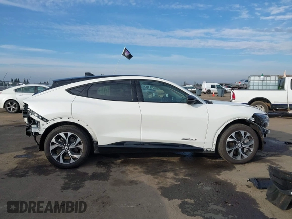 2023 Ford Mustang Mach-E Premium с VIN 3FMTK3R79PMA40654, выставлен на аукционе IAAI как лот 41421838 с пробегом 12 086 миль миль и . История ставок и продаж доступна на DreamBid. Изображение 14.
