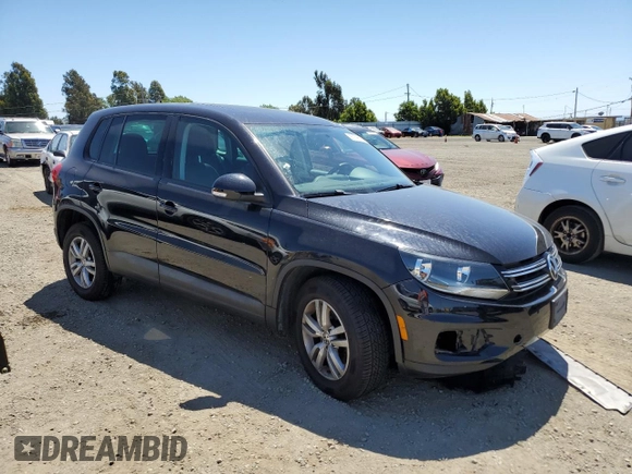 2012 Volkswagen Tiguan SE z VIN WVGBV7AX1CW609299, wystawiony jako Copart lot #56359635 z przebiegiem 133 031 mil mil oraz Szkoda całkowita • Salvage title. Historia ofert i sprzedaży dostępna na DreamBid. Obrazek 4.