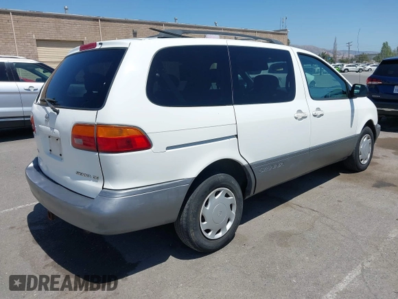 2000 Toyota Sienna CE z VIN 4T3GF19C8YU307987, wystawiony jako IAAI lot #42363309 z przebiegiem 179 374 mil mil oraz . Historia ofert i sprzedaży dostępna na DreamBid. Obrazek 4.
