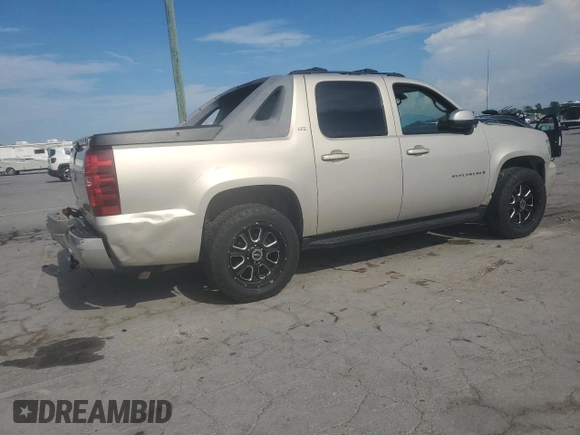 2007 Chevrolet Avalanche 1LT with VIN 3GNFK12307G120315, listed as a Copart auction lot 64714735 with 208,224 mi miles and Salvage title. Bid and sale history available at DreamBid. Image 3.