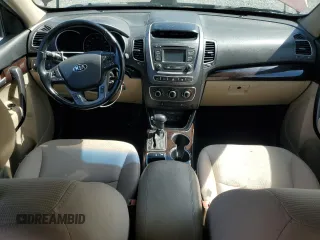 2015 Kia Sorento LX with VIN 5XYKT3A67FG562355, listed as a Copart auction lot 56797445 with 167,441 mi miles and Clean Title. Bid and sale history available at DreamBid. Image 8.
