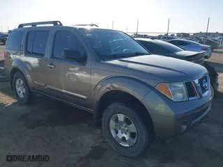 2006 Nissan Pathfinder SE with VIN 5N1AR18U36C684150, listed as a IAAI auction lot 41201933 with 146,494 mi miles. Bid and sale history available at carsss.com. Image 1.