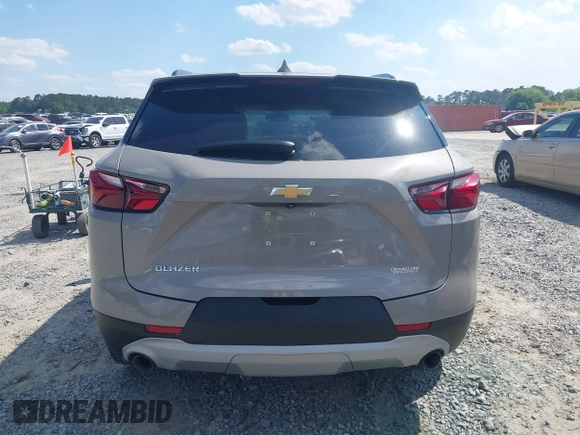 2021 Chevrolet Blazer LT with VIN 3GNKBCRS9MS582176, listed as a IAAI auction lot 42192476 with 29,863 mi miles and . Bid and sale history available at DreamBid. Image 16.
