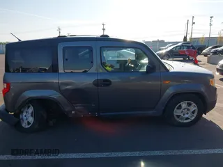 2011 Honda Element LX with VIN 5J6YH1H34BL003804, listed as a IAAI auction lot 42029179 with 83,546 mi miles and . Bid and sale history available at DreamBid. Image 14.