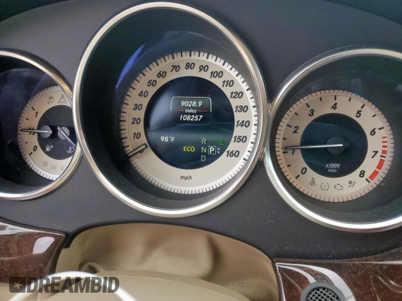 2014 Mercedes-Benz CLS 550 with VIN WDDLJ7DB3EA116671, listed as a Copart auction lot 62872145 with 108,257 mi miles and Salvage title. Bid and sale history available at DreamBid. Image 9.