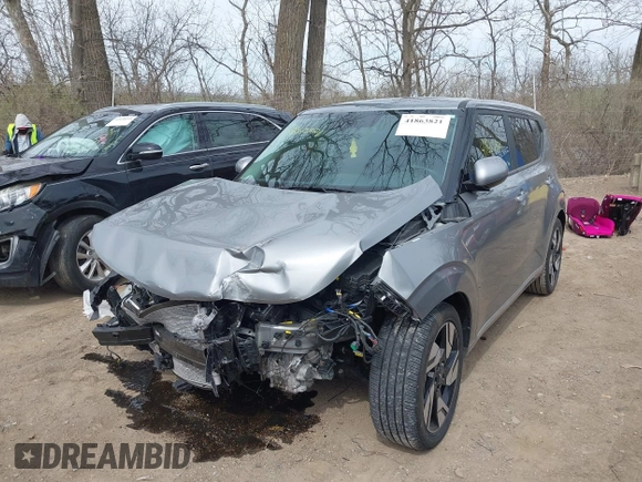 2024 Kia Soul GT-Line with VIN KNDJ53AU1R7900869, listed as a IAAI auction lot 41863821 with 14,619 mi miles and . Bid and sale history available at DreamBid. Image 2.