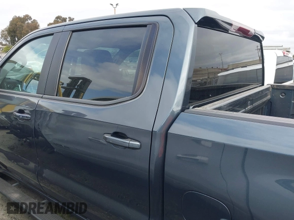 2020 Chevrolet Silverado 1500 LT with VIN 3GCPWCEK0LG313736, listed as a IAAI auction lot 41895111 with 36,636 mi miles. Bid and sale history available at carsss.com. Image 15.
