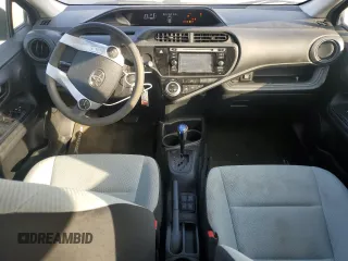 2016 Toyota Prius One z VIN JTDKDTB37G1124129, wystawiony jako Copart lot #51744455 z przebiegiem 105 422 mil mil oraz Szkoda całkowita • Salvage title. Historia ofert i sprzedaży dostępna na DreamBid. Obrazek 8.