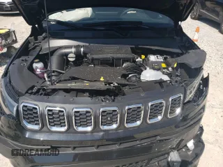 2024 Jeep Compass Latitude Lux z VIN 3C4NJDFN7RT136185, wystawiony jako Copart lot #69064434 z przebiegiem 339 mil mil oraz Szkoda całkowita • Salvage title. Historia ofert i sprzedaży dostępna na DreamBid. Obrazek 12.