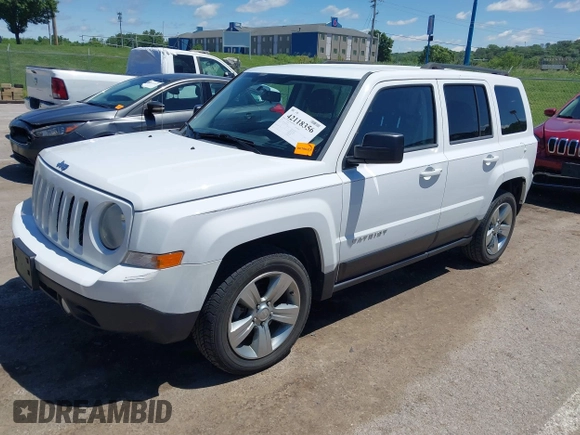 2014 Jeep Patriot Latitude z VIN 1C4NJPFB1ED505288, wystawiony jako IAAI lot #42118356 z przebiegiem 146 615 mil mil oraz . Historia ofert i sprzedaży dostępna na DreamBid. Obrazek 2.