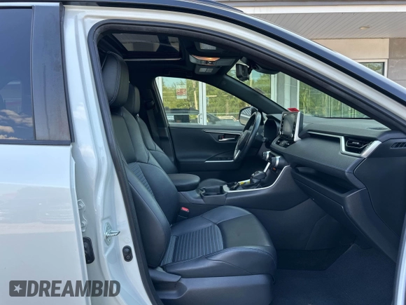 2019 Toyota RAV4 Hybrid XSE with VIN JTMEWRFV5KJ004893, listed as a IAAI auction lot 42772122 with 168,511 mi miles and . Bid and sale history available at DreamBid. Image 5.