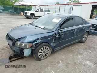 2005 Volvo S40 с VIN YV1MS382452091623, выставлен на аукционе IAAI как лот 42311105 с пробегом 269 001 миль миль и . История ставок и продаж доступна на DreamBid. Изображение 2.