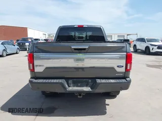2020 Ford F-150 XL z VIN 1FTFW1E42LFB47223, wystawiony jako IAAI lot #41832415 z przebiegiem 117 642 mil mil oraz . Historia ofert i sprzedaży dostępna na DreamBid. Obrazek 16.