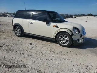 2013 MINI Clubman z VIN WMWZF3C54DT491298, wystawiony jako Copart lot #43339705 z przebiegiem 73 851 mil mil oraz Szkoda całkowita • Salvage title. Historia ofert i sprzedaży dostępna na DreamBid. Obrazek 4.