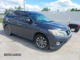 2014 Nissan Pathfinder S z VIN 5N1AR2MN1EC703877, wystawiony jako IAAI lot #42235591 z przebiegiem 118 720 mil mil oraz . Historia ofert i sprzedaży dostępna na DreamBid. Obrazek 1.