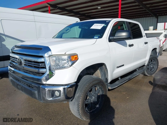 2016 Toyota Tundra 2WD Truck SR5 with VIN 5TFEM5F10GX108417, listed as a IAAI auction lot 41361449 with NaN miles. Bid and sale history available at carsss.com. Image 18.