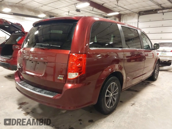 2017 Dodge Grand Caravan SXT with VIN 2C4RDGCG5HR749052, listed as a IAAI auction lot 42010625 with 118,833 mi miles and . Bid and sale history available at DreamBid. Image 4.