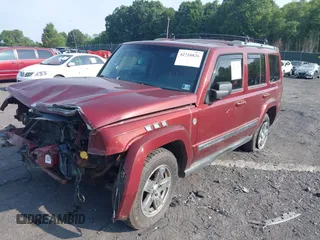 2007 Jeep Commander Limited with VIN 1J8HG58217C585075, listed as a IAAI auction lot 42710826 with 129,728 mi miles and . Bid and sale history available at DreamBid. Image 2.