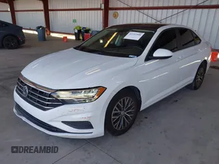 2019 Volkswagen Jetta S с VIN 3VWC57BU1KM249749, выставлен на аукционе IAAI как лот 42332100 с пробегом 128 620 миль миль и . История ставок и продаж доступна на DreamBid. Изображение 2.