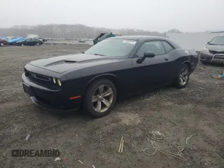2015 Dodge Challenger SXT with VIN 2C3CDZAG7FH711138, listed as a Copart auction lot 50992215 with 163,990 mi miles and Clean Title. Bid and sale history available at carsss.com. Image 1.