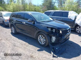 2018 Kia Sorento LX with VIN 5XYPG4A35JG410489, listed as a IAAI auction lot 41814696 with 134,402 mi miles. Bid and sale history available at carsss.com. Image 1.