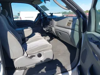 2003 Ford F-350 XL with VIN 1FTSX31P23EC84854, listed as a IAAI auction lot 41703796 with 208,911 mi miles and . Bid and sale history available at DreamBid. Image 5.
