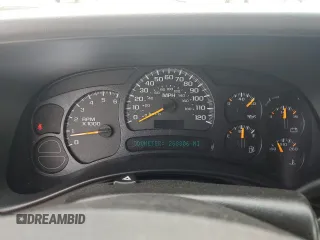 2003 GMC Yukon SLT z VIN 1GKEC13Z53J281504, wystawiony jako Copart lot #57526355 z przebiegiem 268 306 mil mil oraz Szkoda całkowita • Salvage title. Historia ofert i sprzedaży dostępna na DreamBid. Obrazek 9.
