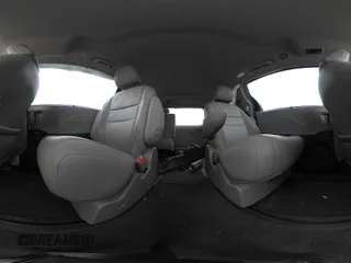 2018 Toyota Sienna XLE with VIN 5TDDZ3DC8JS197365, listed as a IAAI auction lot 42311598 with 199,121 mi miles and . Bid and sale history available at DreamBid. Image 18.