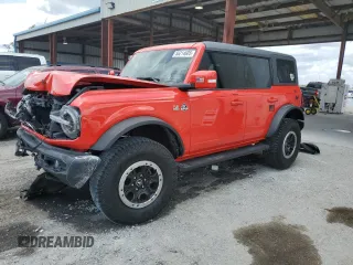 2022 Ford Bronco с VIN 1FMEE5DP9NLB49973, выставлен на аукционе Copart как лот 56214605 с пробегом 23 697 миль миль и Списание • Salvage title. История ставок и продаж доступна на DreamBid. Изображение 1.