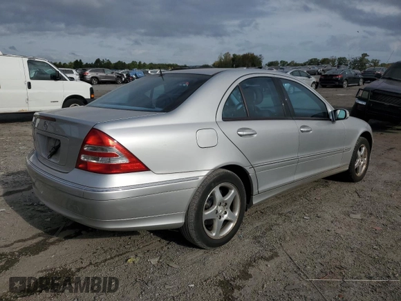 2001 Mercedes-Benz C 320 with VIN WDBRF64J81F045177, listed as a Copart auction lot 71381124 with 93,983 mi miles and Salvage Title. Bid and sale history available at DreamBid. Image 3.