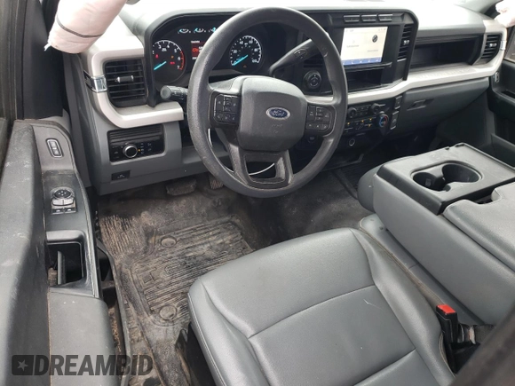 2023 Ford F-250 XL с VIN 1FTBF2AA6PEC61110, выставлен на аукционе Copart как лот 42923555 с пробегом 51 108 миль миль и Списание • Salvage title. История ставок и продаж доступна на DreamBid. Изображение 8.