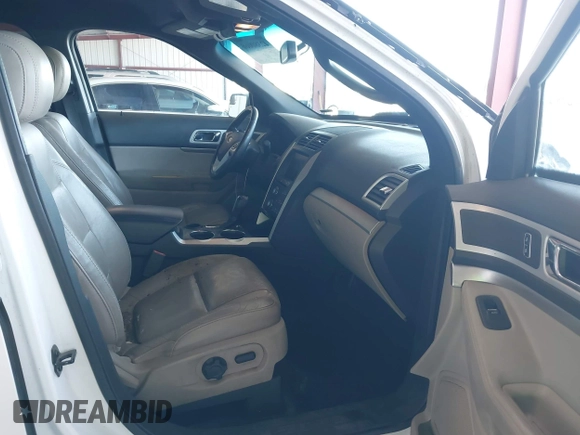 2013 Ford Explorer XLT z VIN 1FM5K7D81DGA93578, wystawiony jako IAAI lot #42380060 z przebiegiem 252 399 mil mil oraz . Historia ofert i sprzedaży dostępna na DreamBid. Obrazek 5.