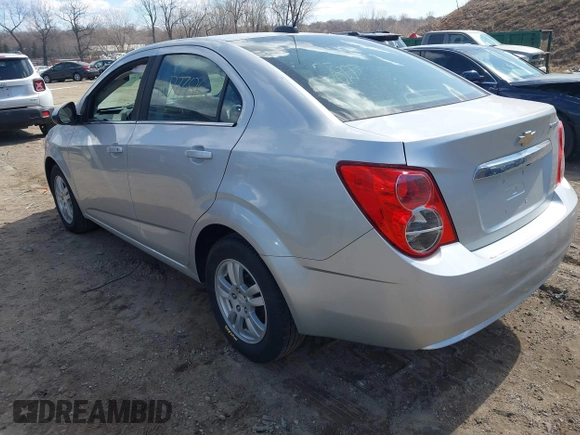 2015 Chevrolet Sonic LT with VIN 1G1JC5SH5F4212883, listed as a IAAI auction lot 41877786 with 91,941 mi miles and . Bid and sale history available at DreamBid. Image 3.