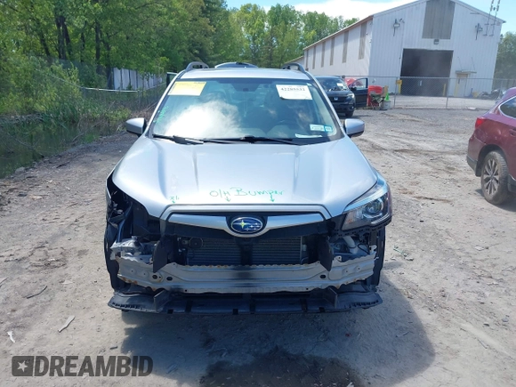 2019 Subaru Forester Premium with VIN JF2SKAEC3KH407571, listed as a IAAI auction lot 42285532 with 105,523 mi miles and . Bid and sale history available at DreamBid. Image 12.
