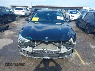 2017 BMW 7 Series 740i with VIN WBA7E2C5XHG739508, listed as a IAAI auction lot 42226064 with 70,333 mi miles and . Bid and sale history available at DreamBid. Image 13.