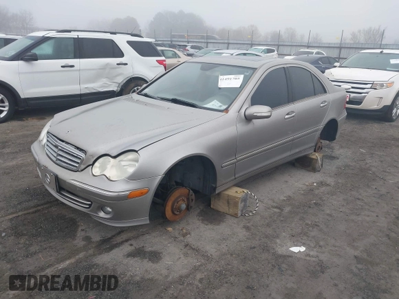2006 Mercedes-Benz C 280 Luxury with VIN WDBRF54H26A850376, listed as a IAAI auction lot 41491705 with 269,060 mi miles and . Bid and sale history available at DreamBid. Image 2.