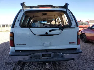 2005 GMC Yukon SLT with VIN 1GKEK13T75J139804, listed as a Copart auction lot 47307455 with 261,688 mi miles and Non Repairable. Bid and sale history available at carsss.com. Image 6.