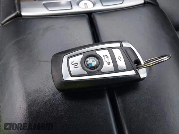 2011 BMW 7 Series 750Li xDrive with VIN WBAKC8C56BC433164, listed as a IAAI auction lot 42508021 with 130,143 mi miles and . Bid and sale history available at DreamBid. Image 11.