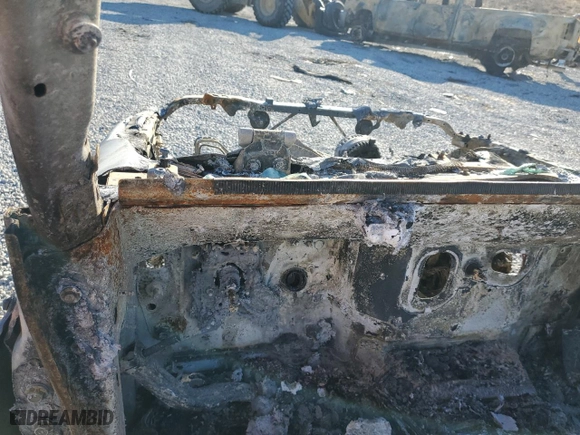 2020 Jeep Gladiator Sport S with VIN 1C6HJTAG8LL137257, listed as a Copart auction lot 87822265 with 0 mi miles and Non Repairable. Bid and sale history available at carsss.com. Image 9.