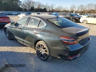 2025 Genesis G70 2.5T with VIN KMTG34SC3SU154185, listed as a Copart auction lot 86526414 with 611 mi miles and Clean Title. Bid and sale history available at DreamBid. Image 2.