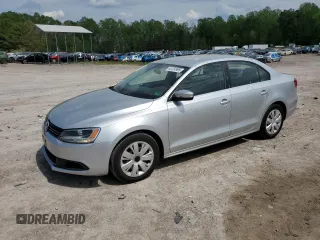 2013 Volkswagen Jetta SE с VIN 3VWDP7AJ7DM355504, выставлен на аукционе Copart как лот 54124995 с пробегом 79 474 миль миль и Списание • Salvage title. История ставок и продаж доступна на DreamBid. Изображение 1.