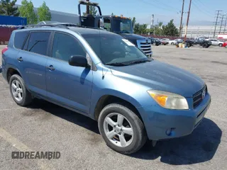 2007 Toyota RAV4 with VIN JTMBD33V975075248, listed as a IAAI auction lot 42020567 with 155,228 mi miles. Bid and sale history available at carsss.com. Image 1.