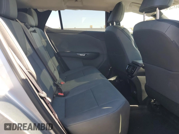 2024 Lexus RZ 300e Premium z VIN JTJABABB6RA002164, wystawiony jako Copart lot #56575245 z przebiegiem 11 687 mil mil oraz Szkoda całkowita • Salvage title. Historia ofert i sprzedaży dostępna na DreamBid. Obrazek 11.