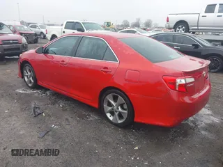 2014 Toyota Camry L with VIN 4T1BF1FK8EU842134, listed as a IAAI auction lot 41500515 with 147,156 mi miles. Bid and sale history available at carsss.com. Image 3.